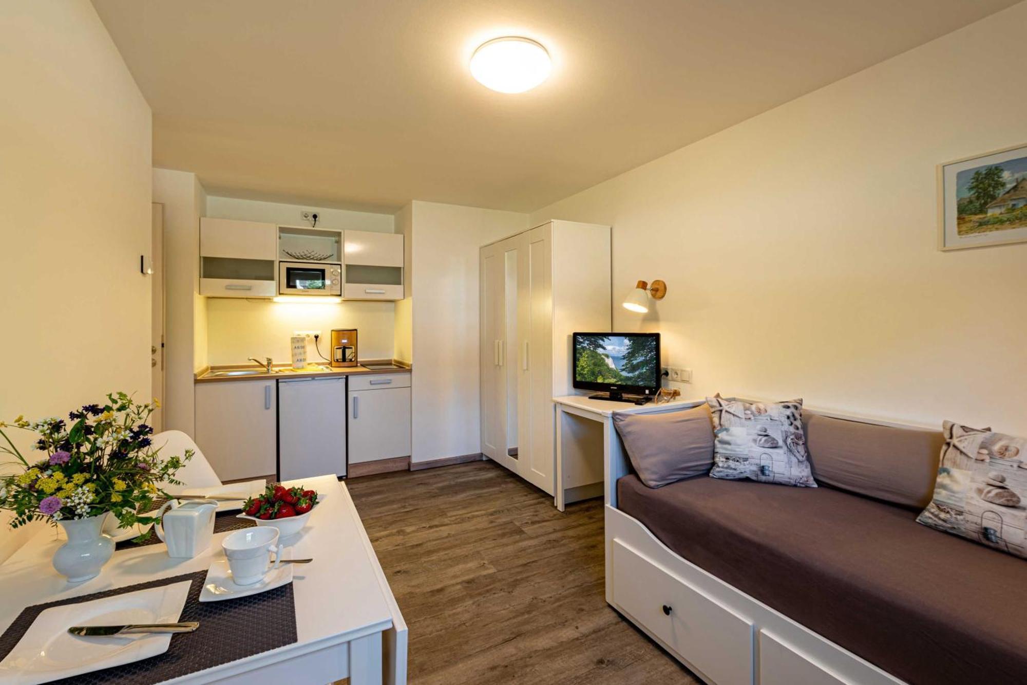 Selliner Ferienappartements Mit Balkon Und Seeblick 外观 照片